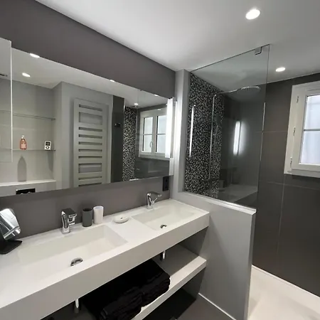 Apartament Lescale Tropezienne *